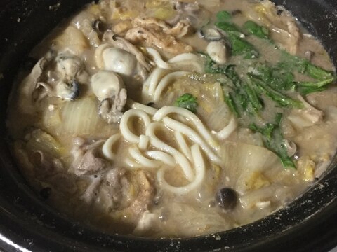 牡蠣の白味噌鍋風うどん